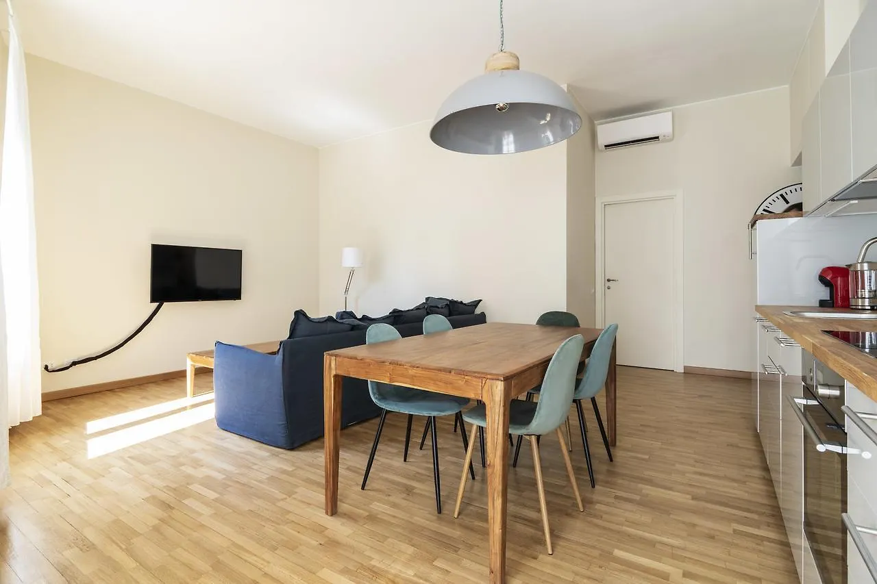 Residenza Cornaggia Apartment Milan