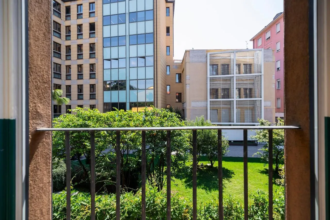 Residenza Cornaggia Apartment Milan 0*,  Italy