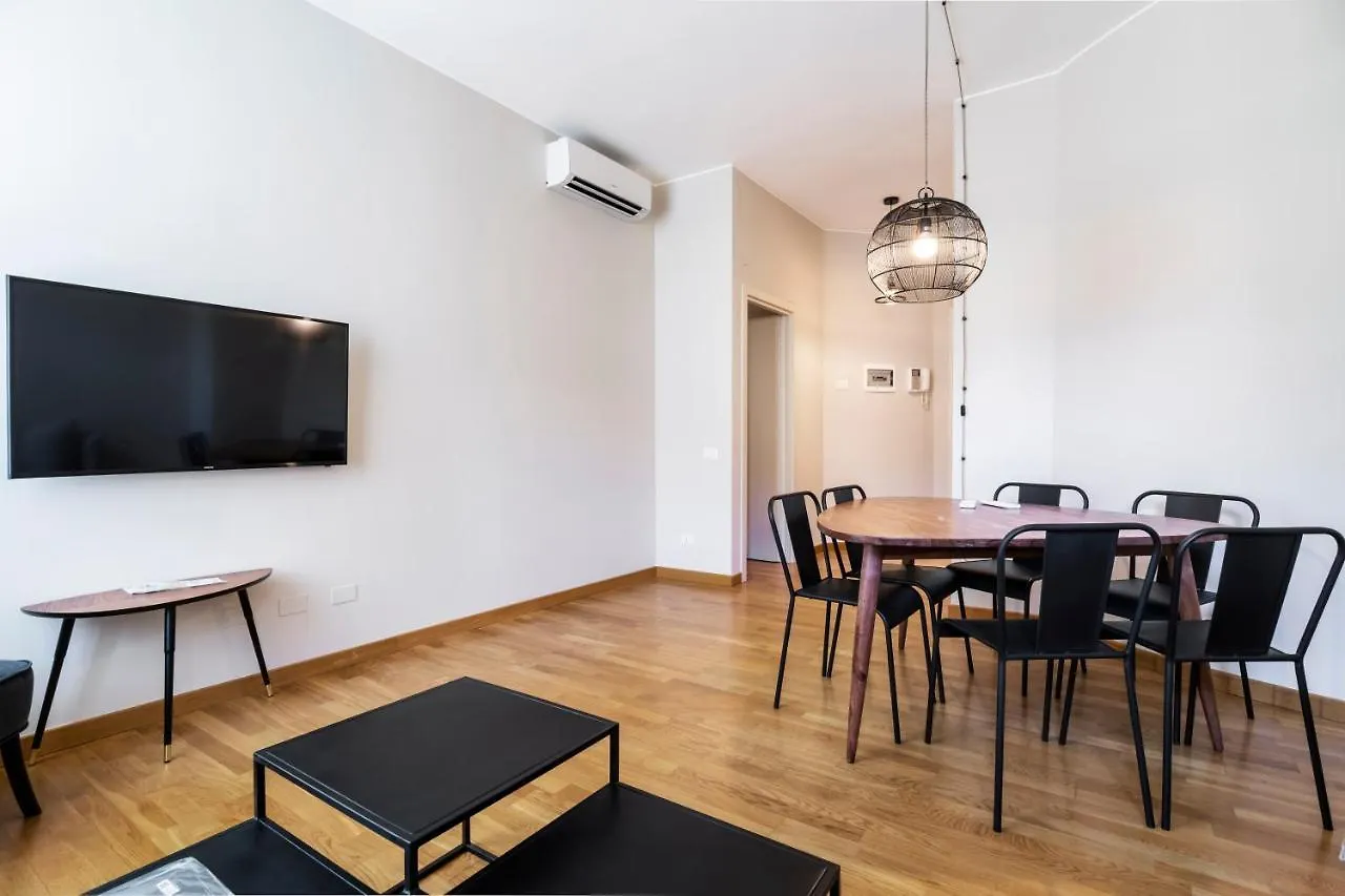 Residenza Cornaggia Apartment Milan Italy