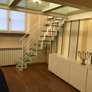 Apartament La Casina In Burlamacchi, Mediolan